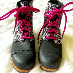 Sorel Joan of Arctic wedge size 8